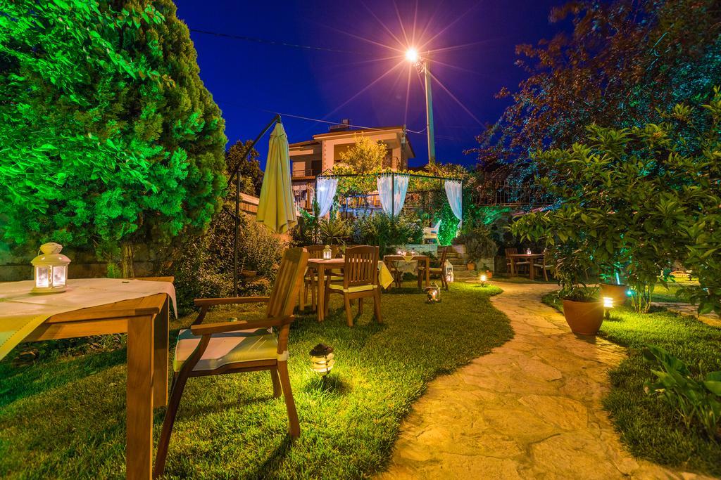 Cunda Esen Hotel Ayvalik Bagian luar foto